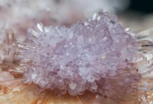 an amethyst in macro shot photography