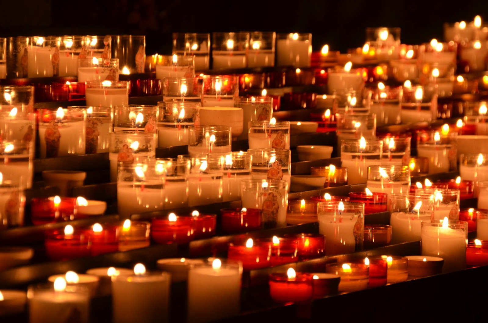 clear glass candle holder